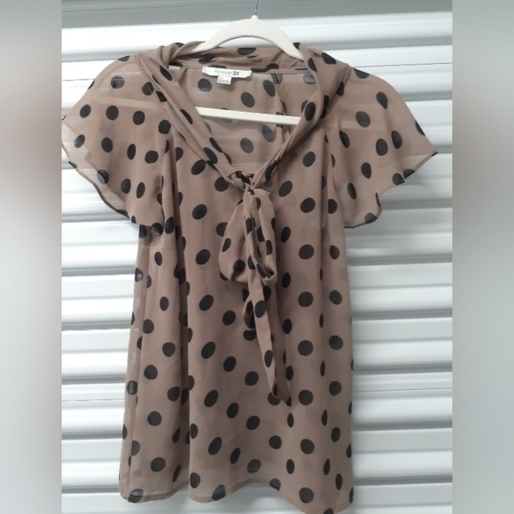 Forever 21 Polka Dot Top Size S/P